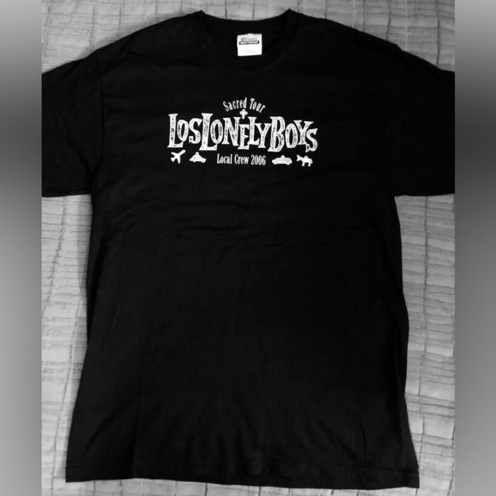 Los Lonely Boys band Tshirt Local Crew 2006 Sacred Tour Men’s Sz Medium NEW